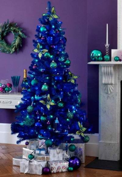 Blue Christmas tree with ornaments