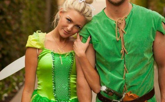 couple dressed as peter pan and tinkerbell